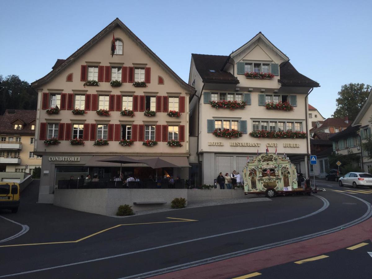 Cafe-Conditorei Hotel Huber Lichtensteig Exterior photo